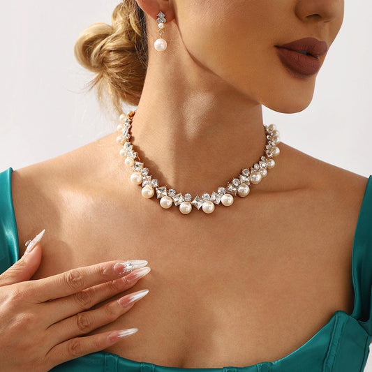 Elegant bridal necklace jewelry suit